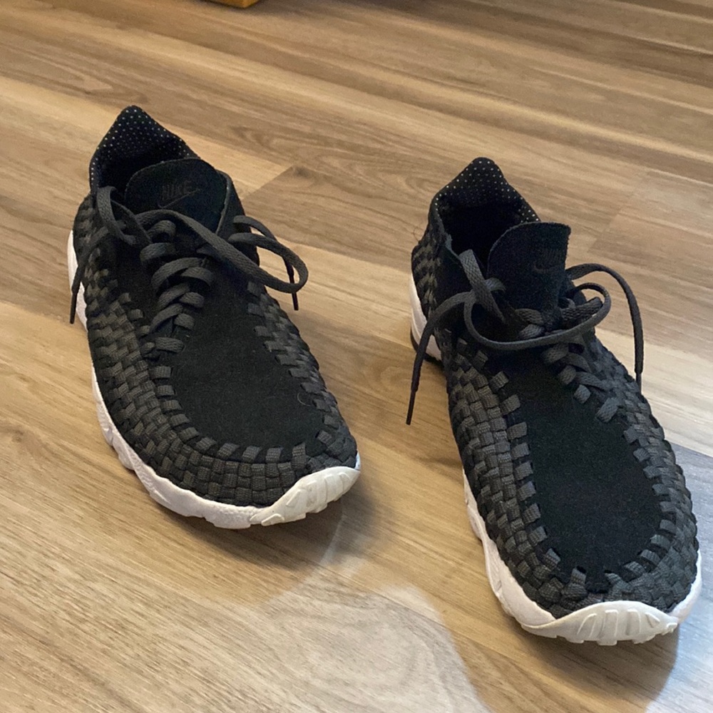 Mens Black/dark grey Nike Footscape low